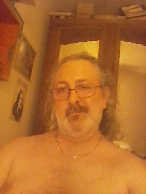 Slobodan - Rencontre gay à Kräiligen Profil de Slobodan, 42 ans, Rencontre gay à Kräiligen (Berne)