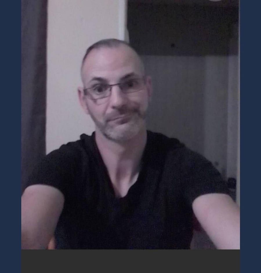 Profil de Tarik, 36 ans, Rencontre gay à Brenzikofen (Berne)
