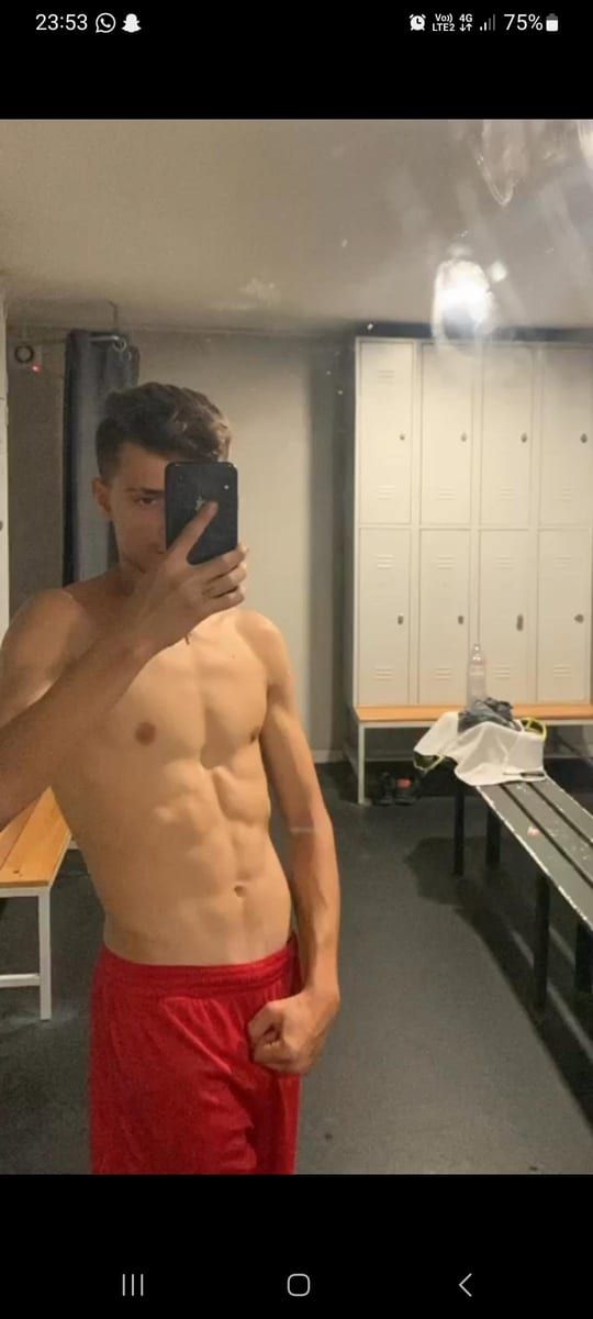 Jamael - Rencontre gay à Brünig Profil de Jamael, 33 ans, Rencontre gay à Brünig (Berne)