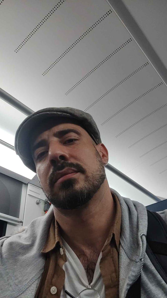 Aleck - Rencontre gay à Belp Profil de Aleck, 22 ans, Rencontre gay à Belp (Berne)