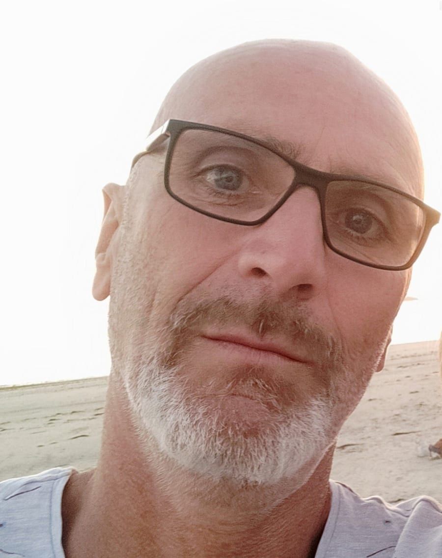 Cedrique - Rencontre gay à Hinterkappelen Profil de Cedrique, 38 ans, Rencontre gay à Hinterkappelen (Berne)