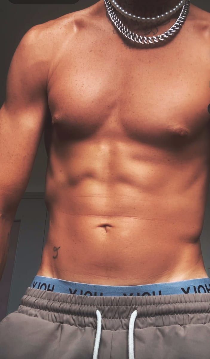 Profil de Dorone, 39 ans, Rencontre gay à Sutz (Berne)