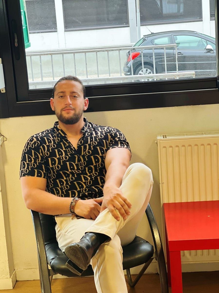 Panpi - Rencontre gay à Boll Profil de Panpi, 37 ans, Rencontre gay à Boll (Berne)