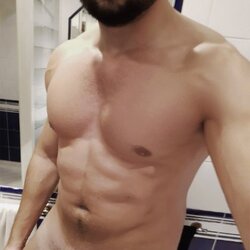 Nassib - Rencontre gay à Zweilütschinen Profil de Nassib, 22 ans, Rencontre gay à Zweilütschinen (Berne)