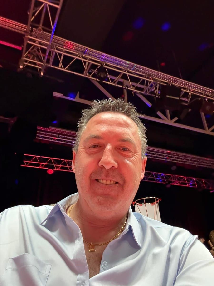 Kameron - Rencontre gay à Leissigen Profil de Kameron, 31 ans, Rencontre gay à Leissigen (Berne)