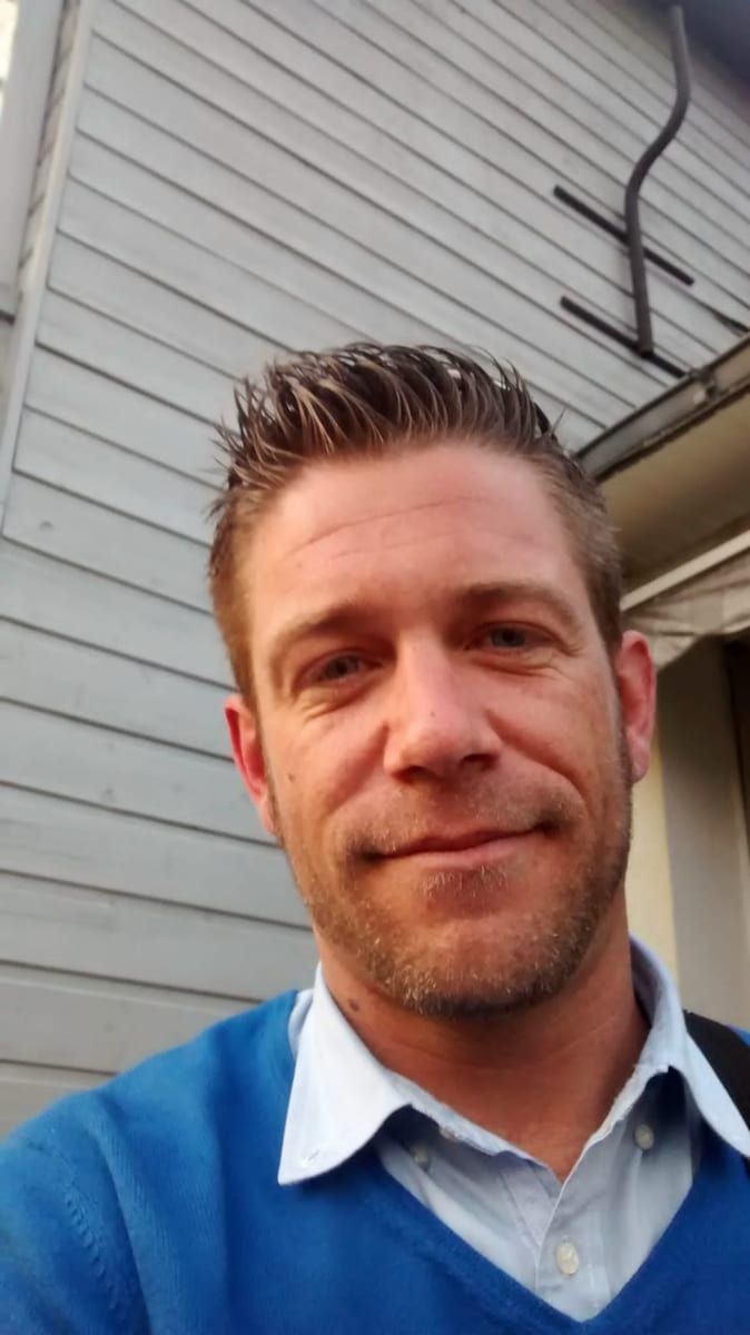 Profil de Pierrik, 39 ans, Rencontre gay à Konolfingen (Berne)