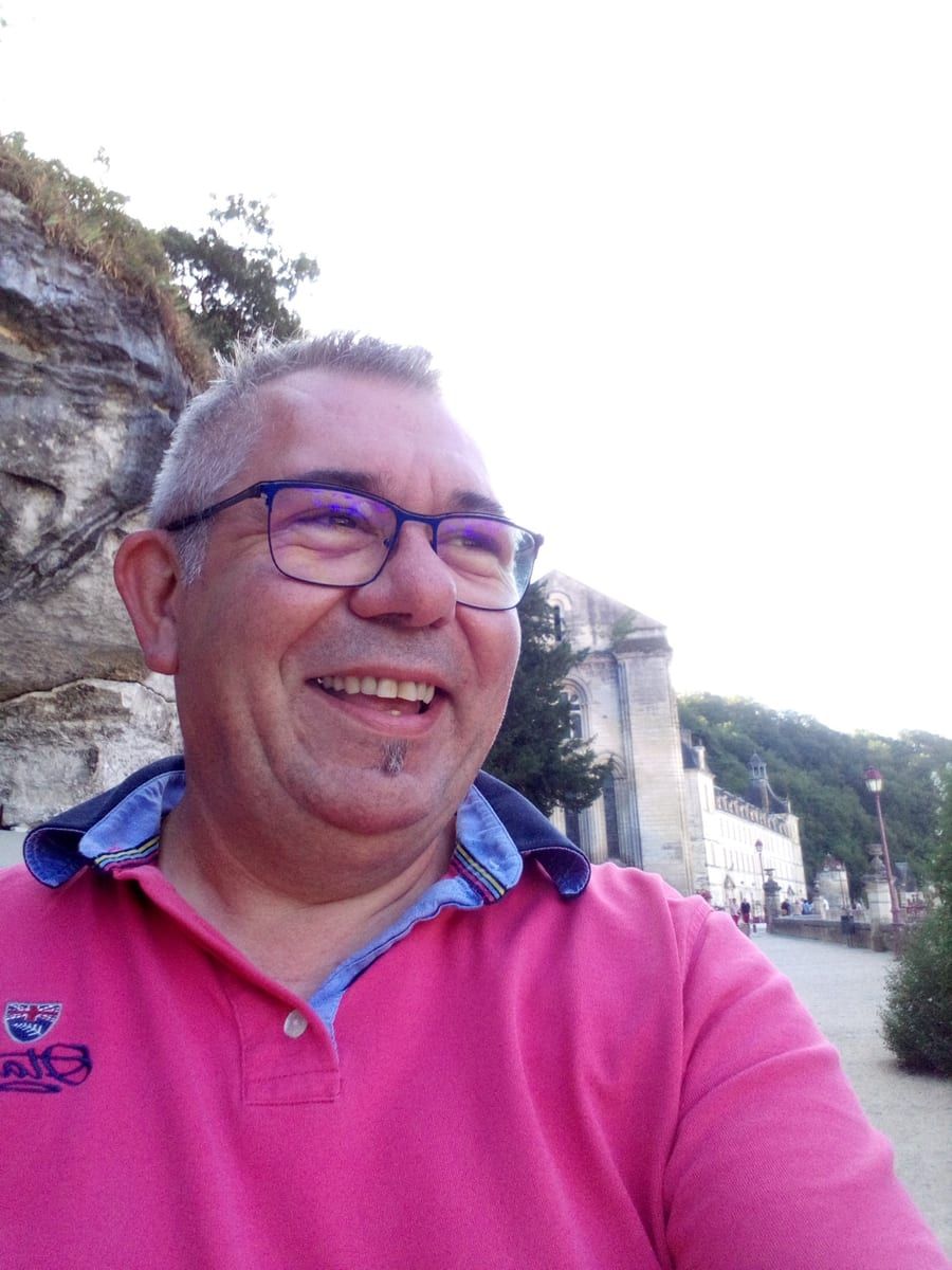 Lyam - Rencontre gay à Gsteigwiler Profil de Lyam, 43 ans, Rencontre gay à Gsteigwiler (Berne)