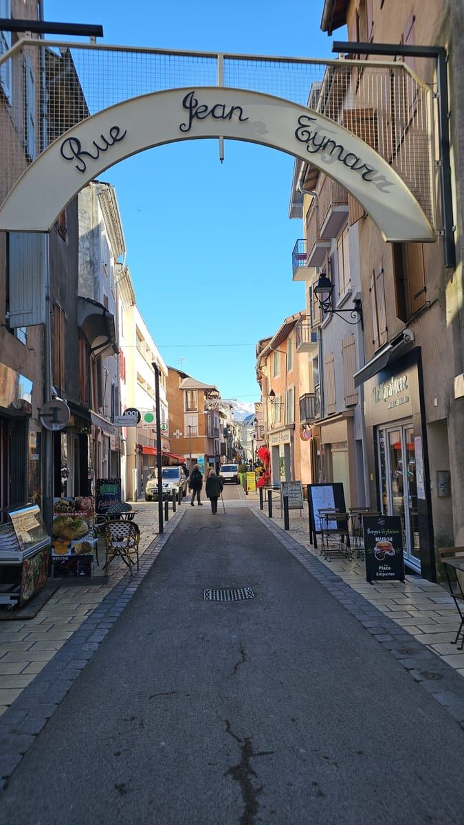 Doniphan - Rencontre gay à Oberbipp Profil de Doniphan, 38 ans, Rencontre gay à Oberbipp (Berne)