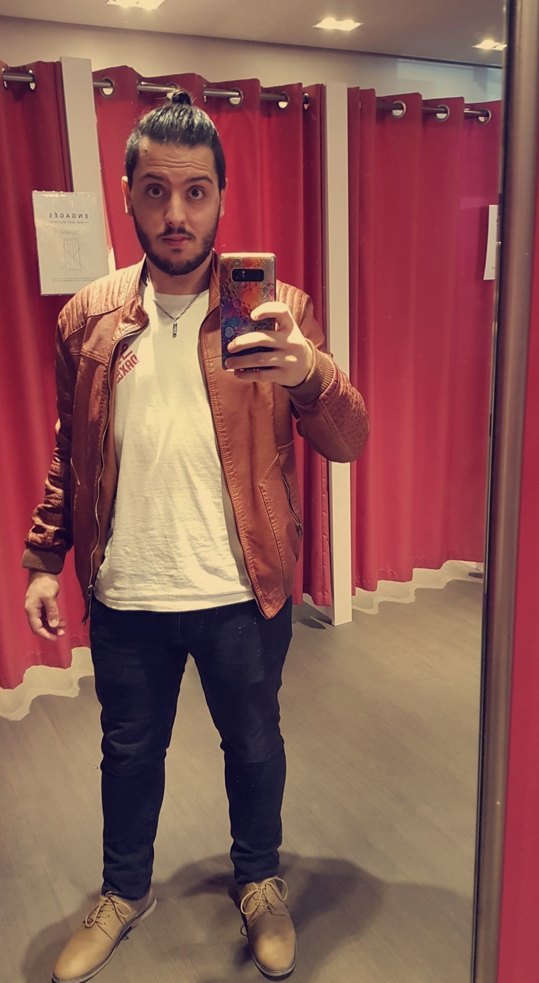 Waël - Rencontre gay à Innertkirchen Profil de Waël, 29 ans, Rencontre gay à Innertkirchen (Berne)