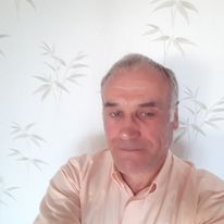 Profil de Bienvenu, 22 ans, Rencontre gay à Jens (Berne)