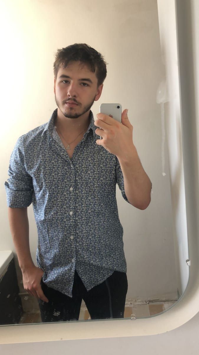 Dovan - Rencontre gay à Prêles Profil de Dovan, 31 ans, Rencontre gay à Prêles (Berne)