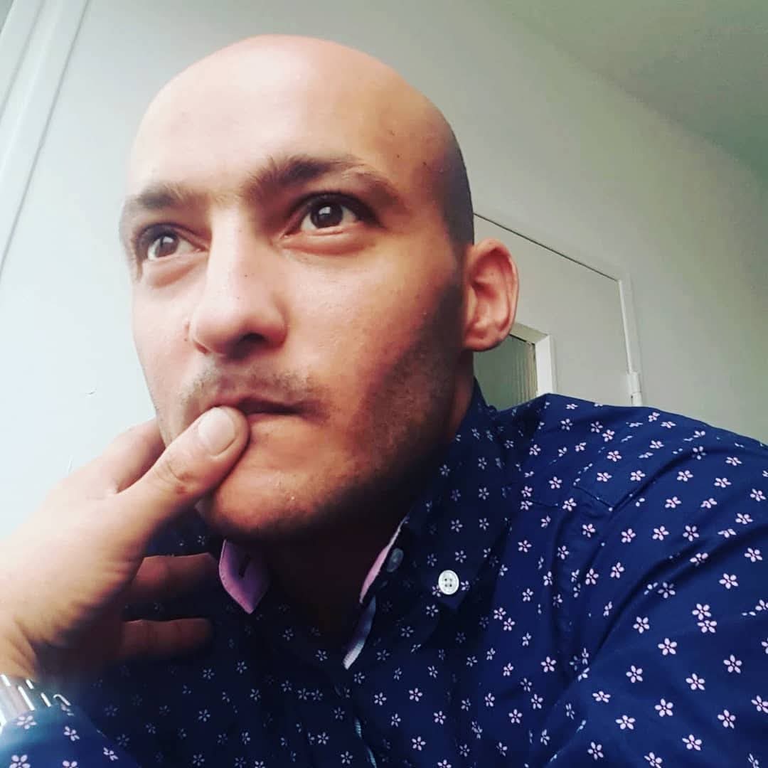 Victor-alexandre - Rencontre gay à Büren zum Hof Profil de Victor-alexandre, 37 ans, Rencontre gay à Büren zum Hof (Berne)