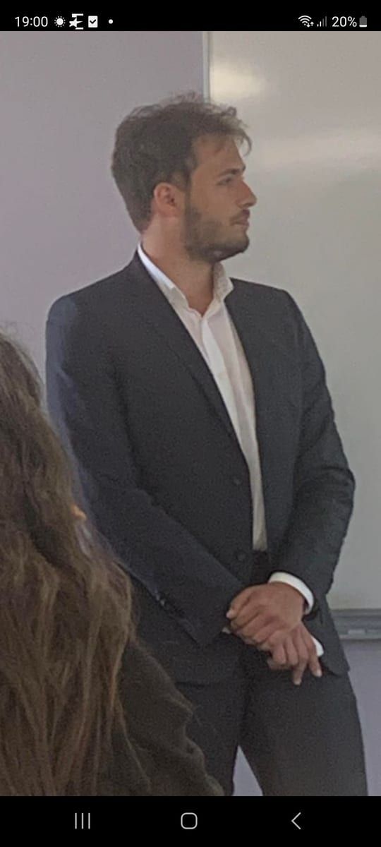 Amirdine - Rencontre gay à Eriswil Profil de Amirdine, 35 ans, Rencontre gay à Eriswil (Berne)
