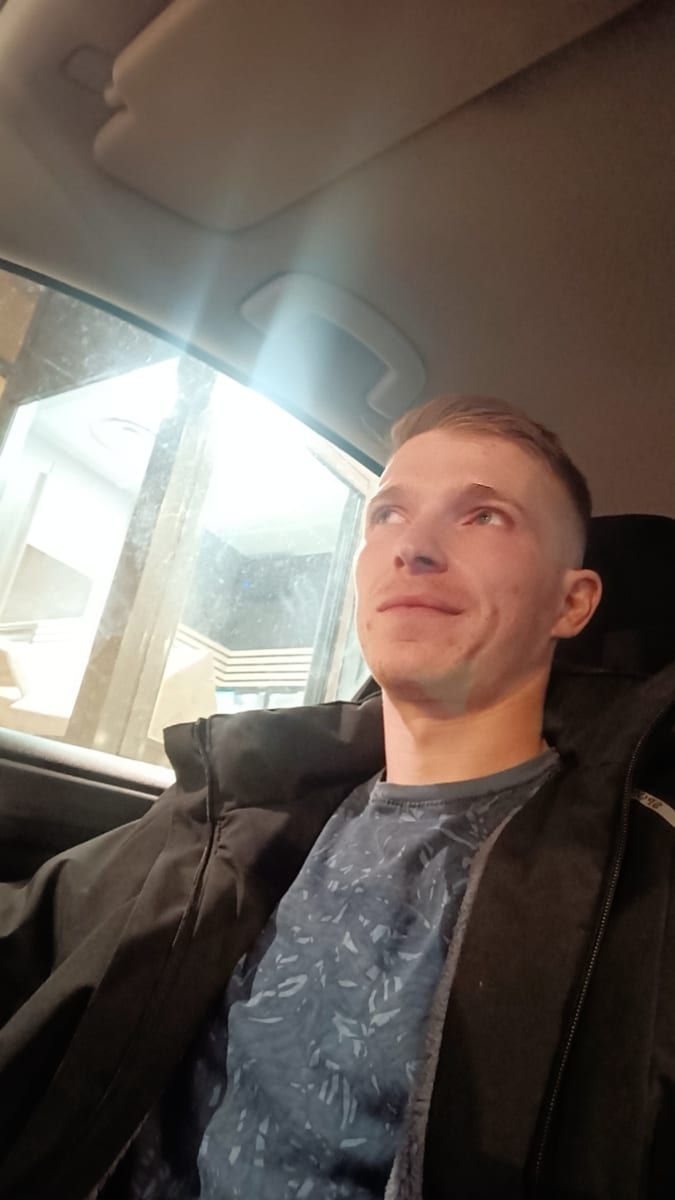 Djayson - Rencontre gay à Sonvilier Profil de Djayson, 33 ans, Rencontre gay à Sonvilier (Berne)