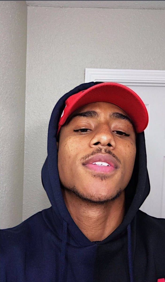Denilson - Rencontre gay à Wileroltigen Profil de Denilson, 31 ans, Rencontre gay à Wileroltigen (Berne)